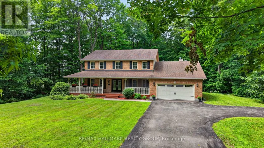 1372 JULES LEGER DRIVE, Ottawa, Ontario K4C1E2