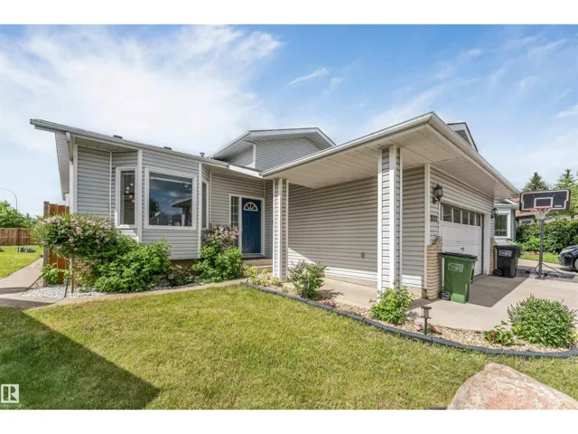 3332 43 ST NW, Edmonton, Alberta T6L6A4