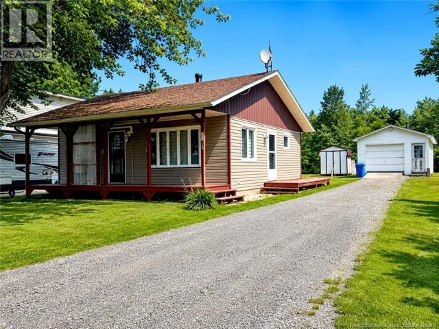 88 rue Donat, Pointe-Des-Robichaud, New Brunswick E1X4C4