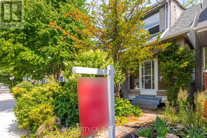 597 RHODES AVENUE, Toronto (Greenwood-Coxwell), Ontario M4J4X5