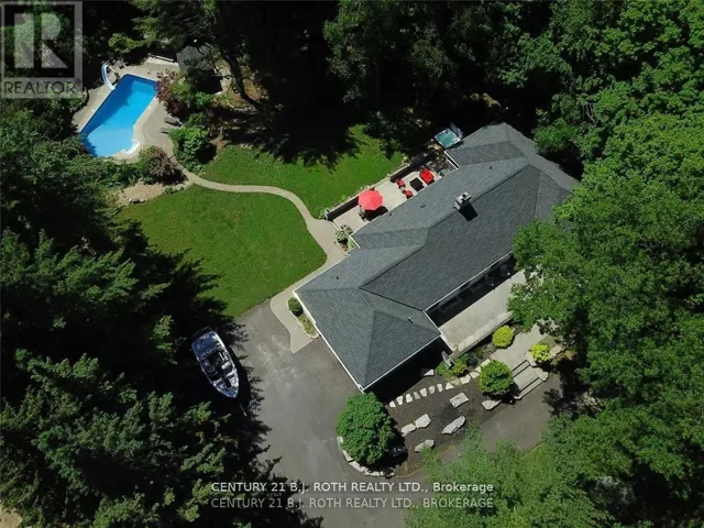 3274 LIAH LANE, Innisfil, Ontario L9S2B4