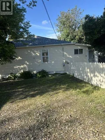 5147 53 Street, Innisfail, Alberta T4G1L8