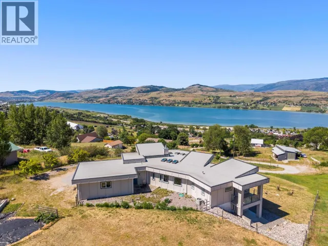 7697 Baker Hogg Road, Vernon, British Columbia V1B3S3