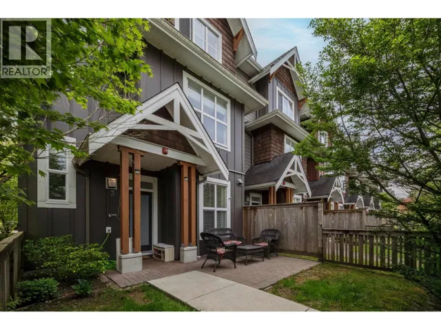 3 2150 SALISBURY AVENUE, Port Coquitlam, British Columbia V3B0N5