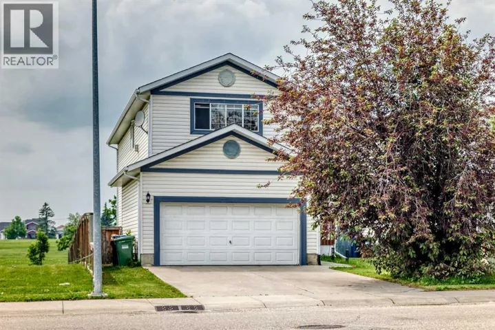 7230 Laguna Way NE, Calgary, Alberta T1Y7B9