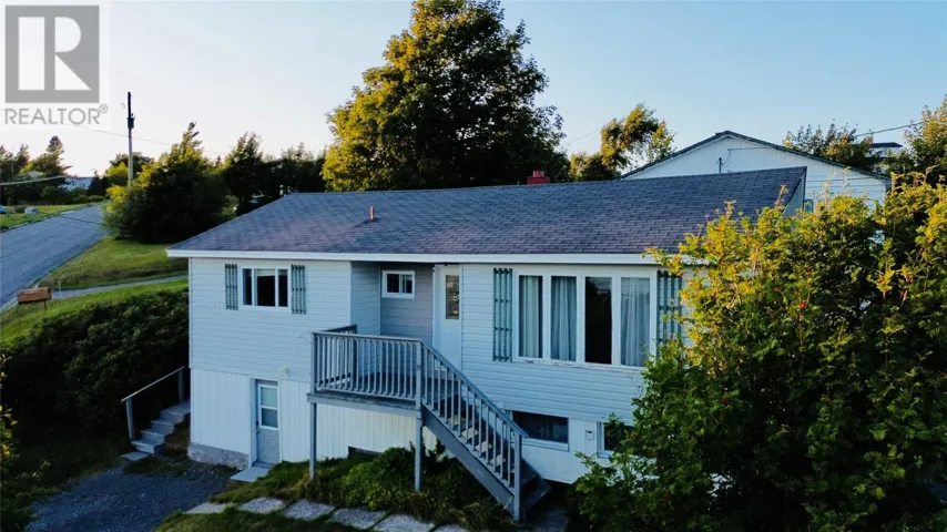 8 Moores Hill, Carbonear, Newfoundland & Labrador A1Y1A4