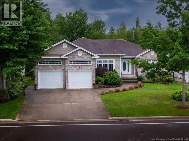 235 Summerhill Row, Fredericton, New Brunswick E3A0C5