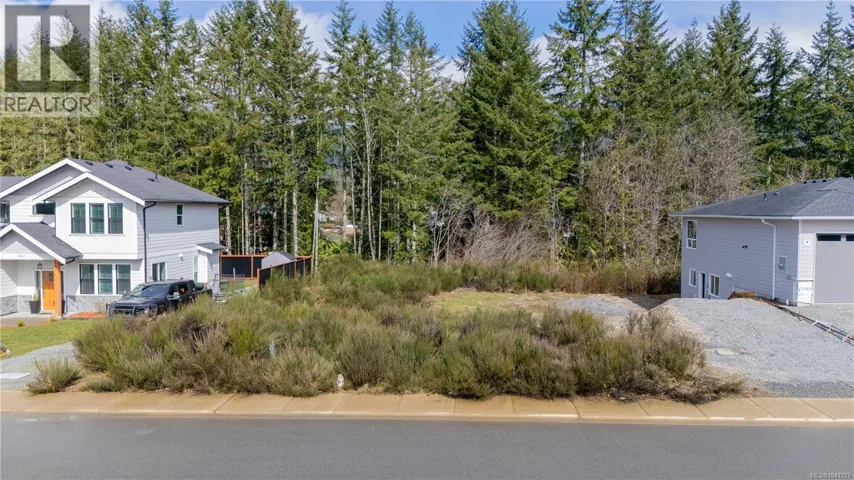 145 Edgewood Dr, Lake Cowichan, British Columbia V0R2G0