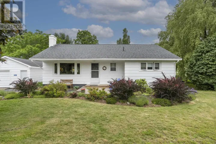 2261 North Avenue, Canning, Nova Scotia B0P1H0