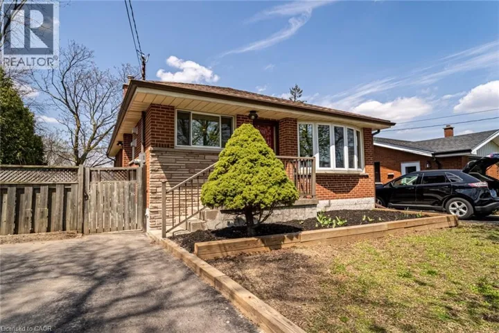 146 WELBOURN Drive Unit# Lower, Hamilton, Ontario L9A3N4