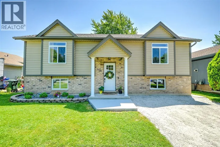 132 GLOUCESTER, Colchester, Ontario N0R1G0