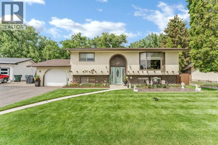 127 Markwick Drive SE, Medicine Hat, Alberta T1A7V9