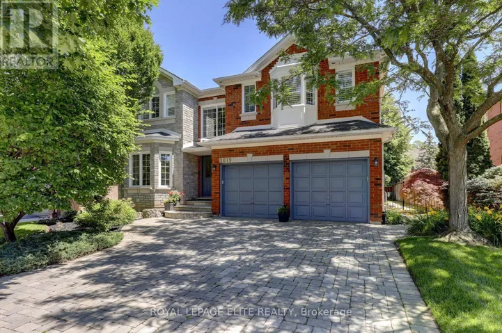 1019 SKYVALLEY CRESCENT, Oakville (WT West Oak Trails), Ontario L6M3L2