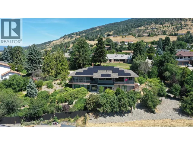 460 Crestview Drive, Coldstream, British Columbia V1B2X6