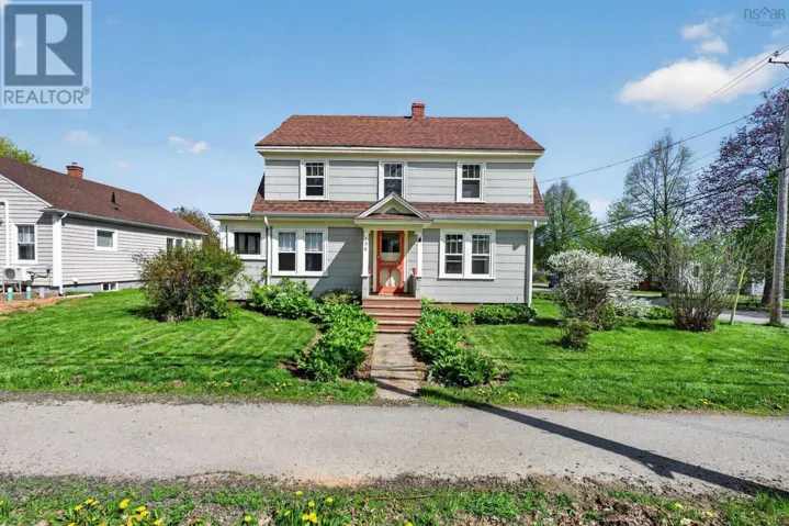 156 Cottage Street, Berwick, Nova Scotia B0P1E0