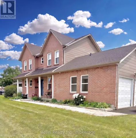284 VICTORIA AVENUE N, Kawartha Lakes (Lindsay), Ontario K9V6A8