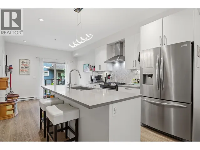 23 843 EWEN AVENUE, New Westminster, British Columbia V3M0K6