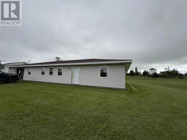 164 KENWOOD Circle, Charlottetown, Prince Edward Island C1E1Z8