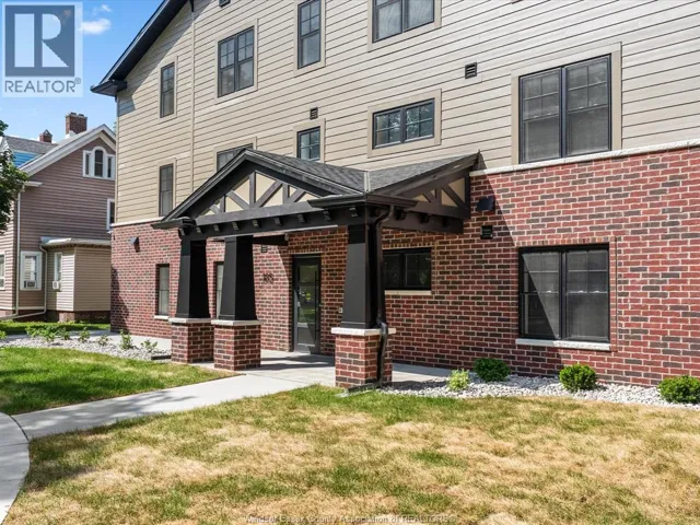 185 RANDOLPH PLACE, Windsor, Ontario N9B2T2
