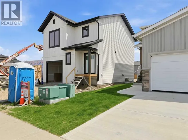 130 Norseman Close, Penhold, Alberta T4G0G5