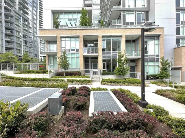 5 13350 CENTRAL AVENUE, Surrey, British Columbia V3T0S1