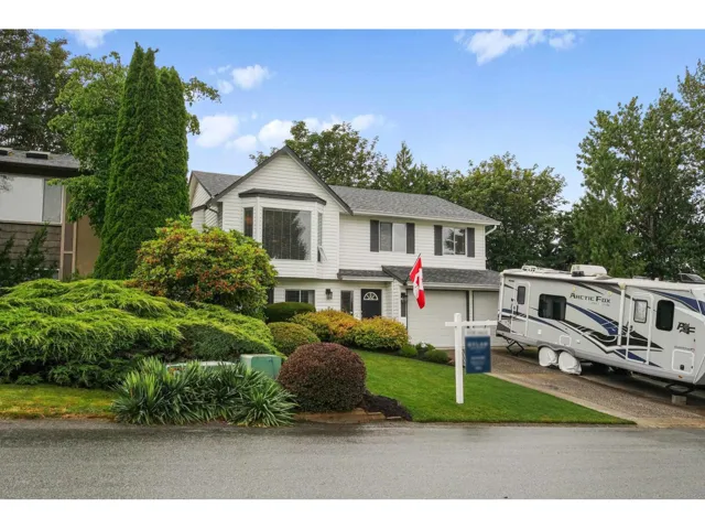 3669 BULKLEY STREET, Abbotsford, British Columbia V2S7H3