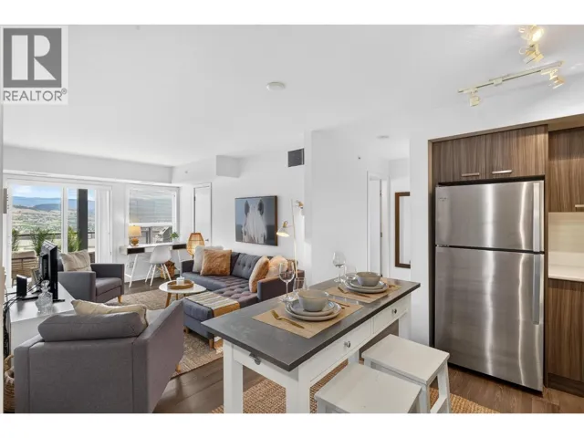 775 Academy Way Unit# PH21, Kelowna, British Columbia V1V0A5