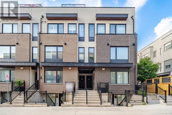 12 - 146 WILLIAM DUNCAN ROAD, Toronto (Downsview-Roding-CFB), Ontario M3K0B5