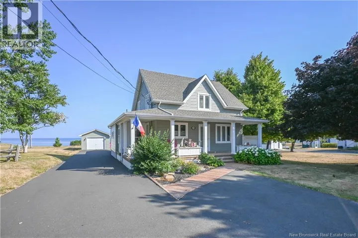 245 Saint-Pierre E Boulevard, Caraquet, New Brunswick E1W1B1