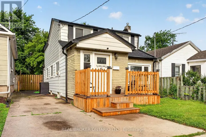 22 EDITH STREET, St. Catharines (Western Hill), Ontario L2S2P7