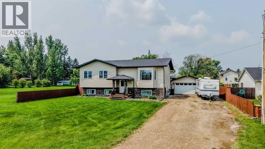 229 2A Street, Stirling, Alberta T0K2E0