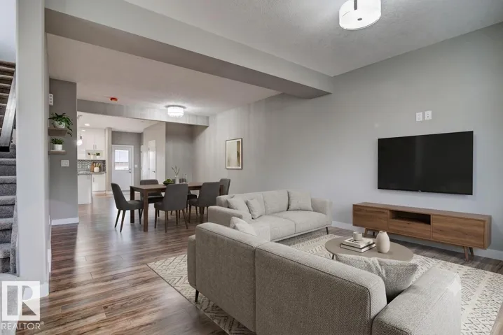 10359 149 ST NW, Edmonton, Alberta T5P1L4