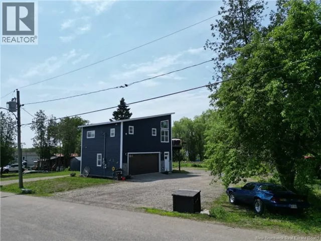 66 Riverside Drive, St. Stephen, New Brunswick E3L1C2