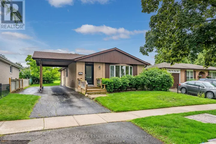 3170 PALMER DRIVE, Burlington (Palmer), Ontario L7M1L4