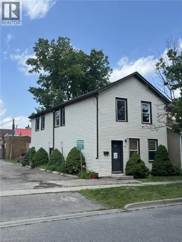 42 CHATHAM Street, Brantford, Ontario N3T2N6