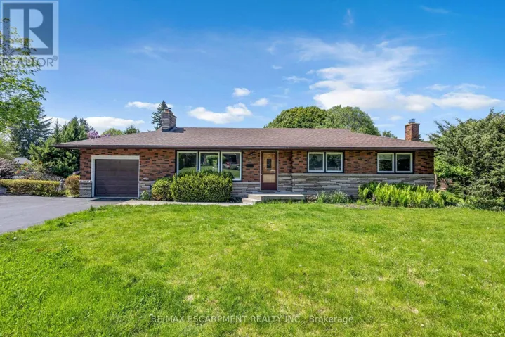 626 IROQUOIS AVENUE, Hamilton (Ancaster), Ontario L9G3B4