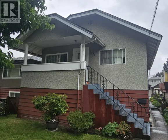 5350 CECIL STREET, Vancouver, British Columbia V5R4E5