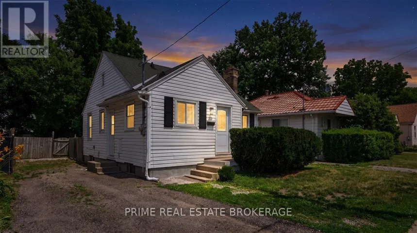 63 RIVERSIDE DRIVE, London North (North N), Ontario N6H1B3