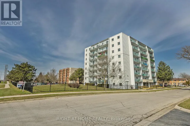 701 - 986 HURON STREET, London East (East A), Ontario N5Y5E4