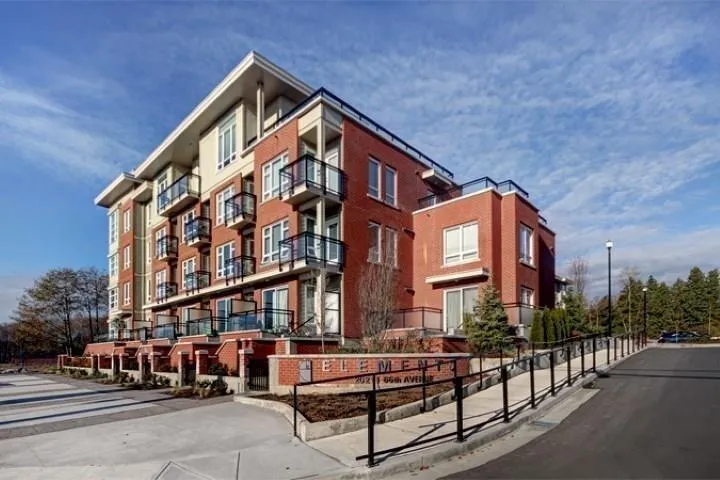 C418 20211 66 AVENUE, Langley, British Columbia V2Y0L4