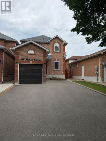 137 HUDSON CRESCENT, Bradford West Gwillimbury (Bradford), Ontario L3Z2Y7