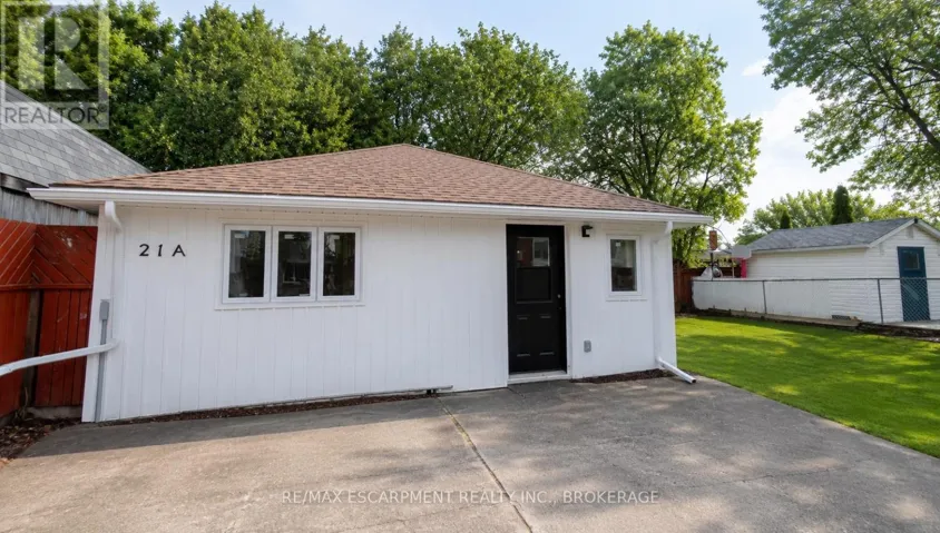 A - 21 FAWELL AVENUE, St. Catharines (Grapeview), Ontario L2S2V5