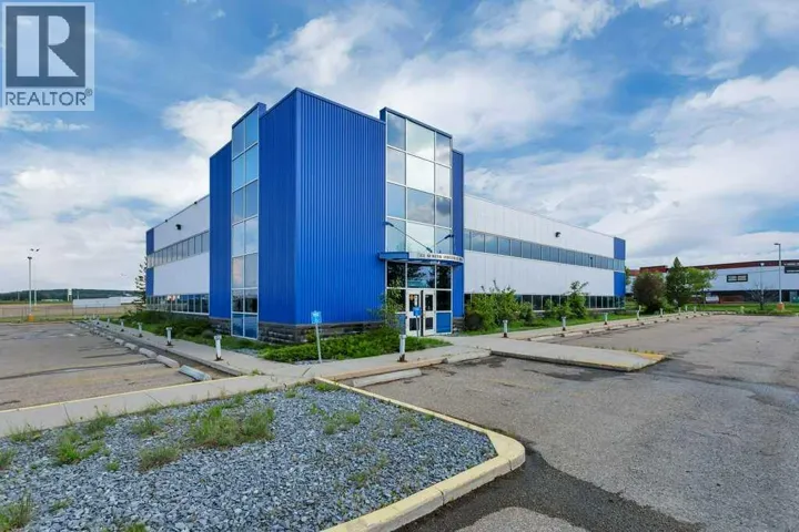 33 Schenk Industrial Road, Sylvan Lake, Alberta T4S2J9