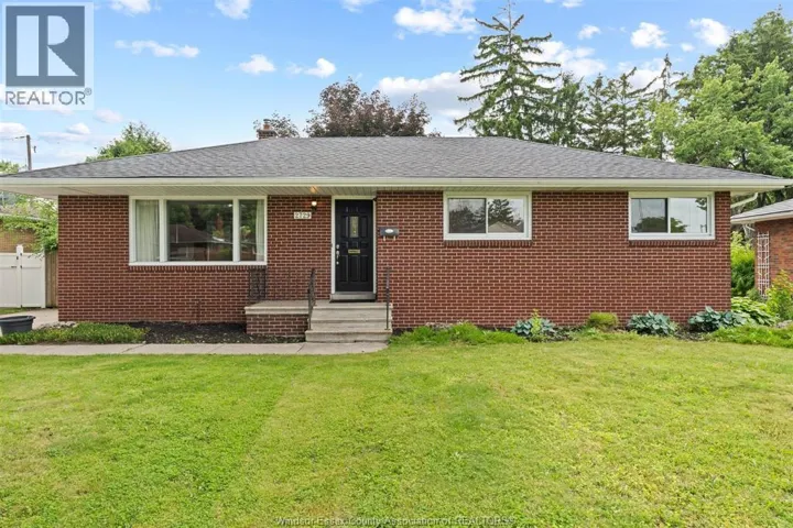 2729 VIRGINIA PARK, Windsor, Ontario N9E2B6