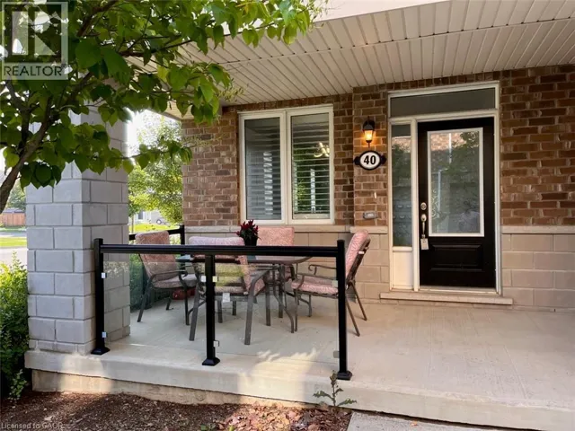 40 DAYLILY Lane, Kitchener, Ontario N2R0L7