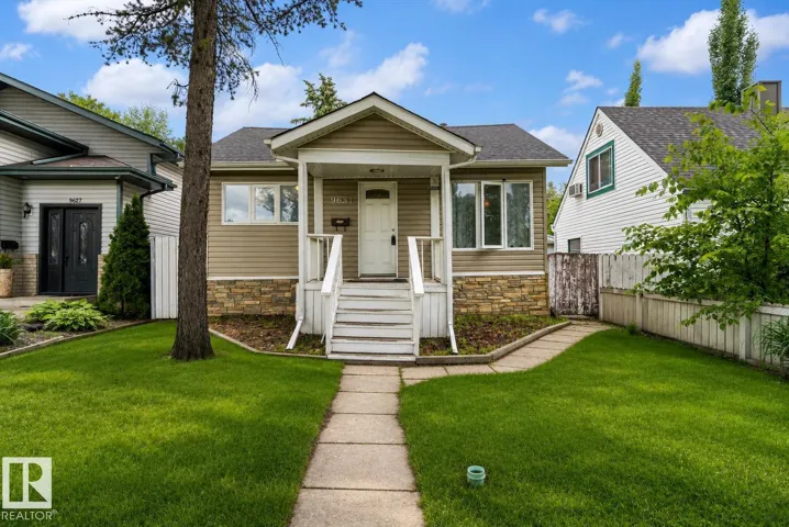9631 78 AV NW, Edmonton, Alberta T6C0P2