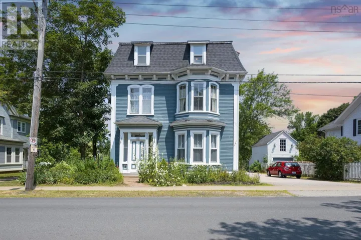 446 St George Street, Annapolis Royal, Nova Scotia B0S1A0