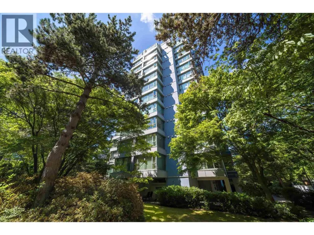 802 5425 YEW STREET, Vancouver, British Columbia V6M3X7