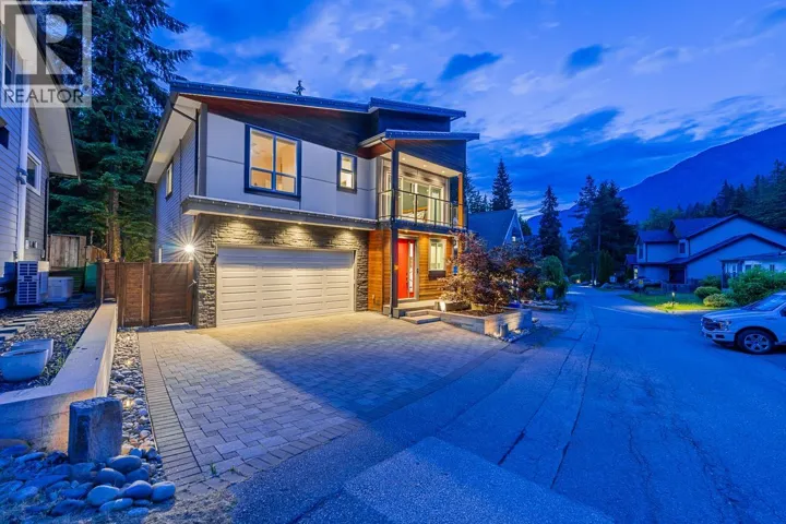 30 3295 SUNNYSIDE ROAD, Anmore, British Columbia V3H4Z4