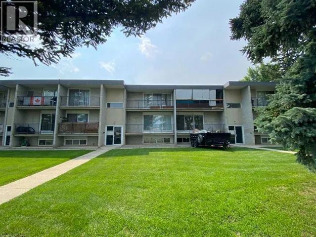 3, 222 Mayor Magrath Drive N, Lethbridge, Alberta T1H3P8
